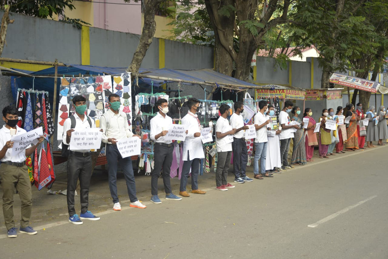 Ranchi Human Chain for Fr.Stan Swamy
